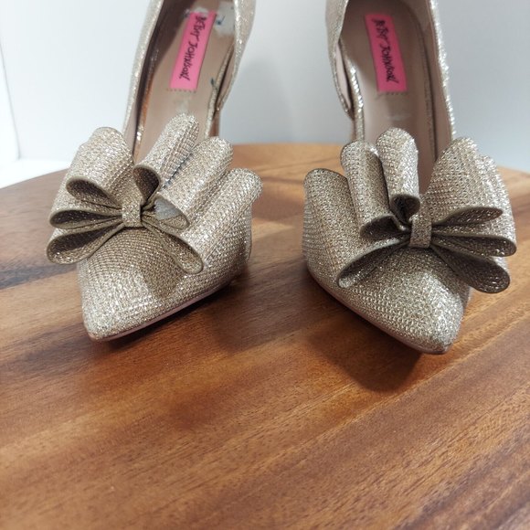 Betsey Johnson Womens paris D'orsay size 7 Gold Sparkle Evening Pumps bows - Picture 4 of 12